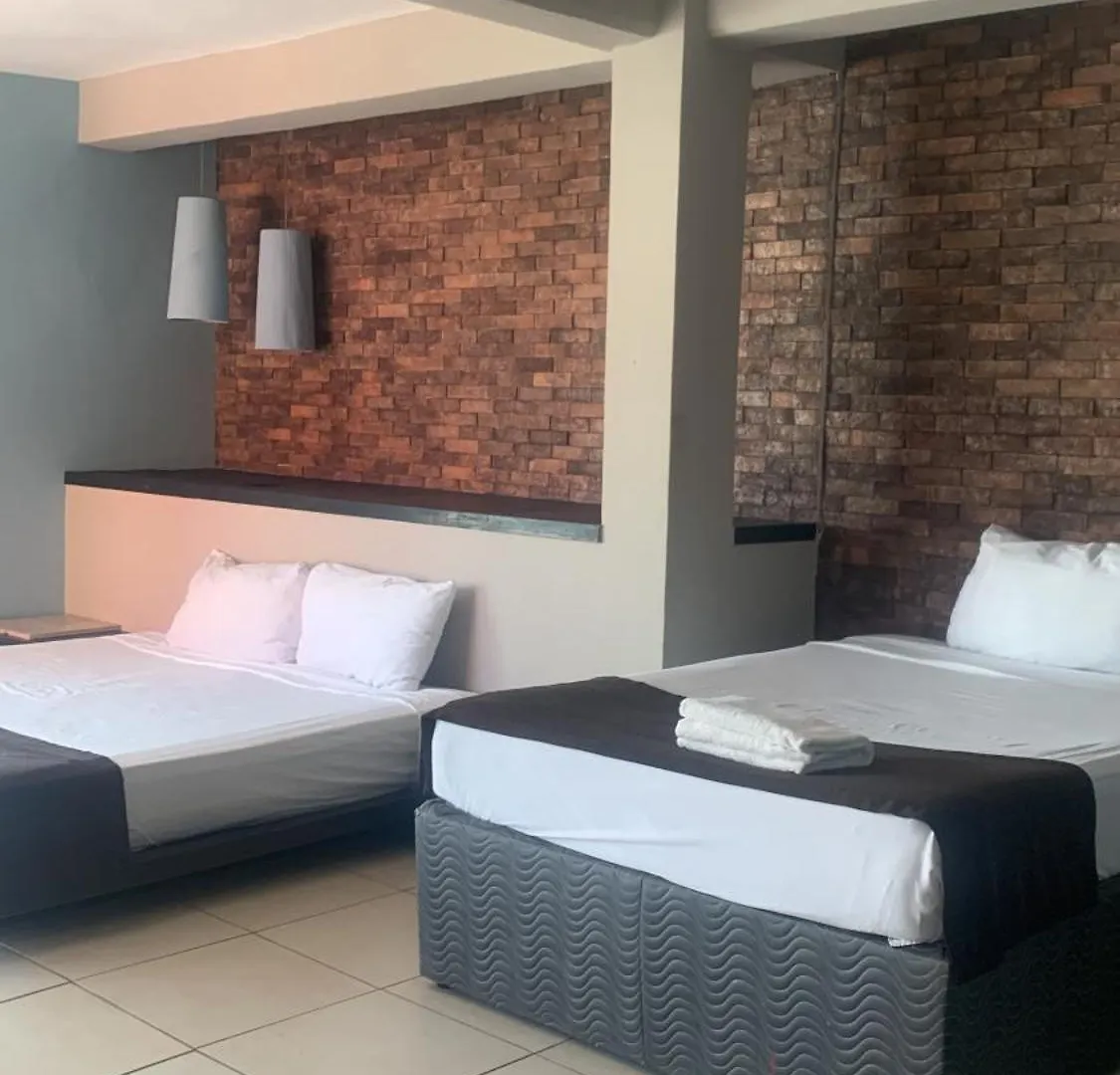 Hotel Blvd Playa del Carmen 2*,  México